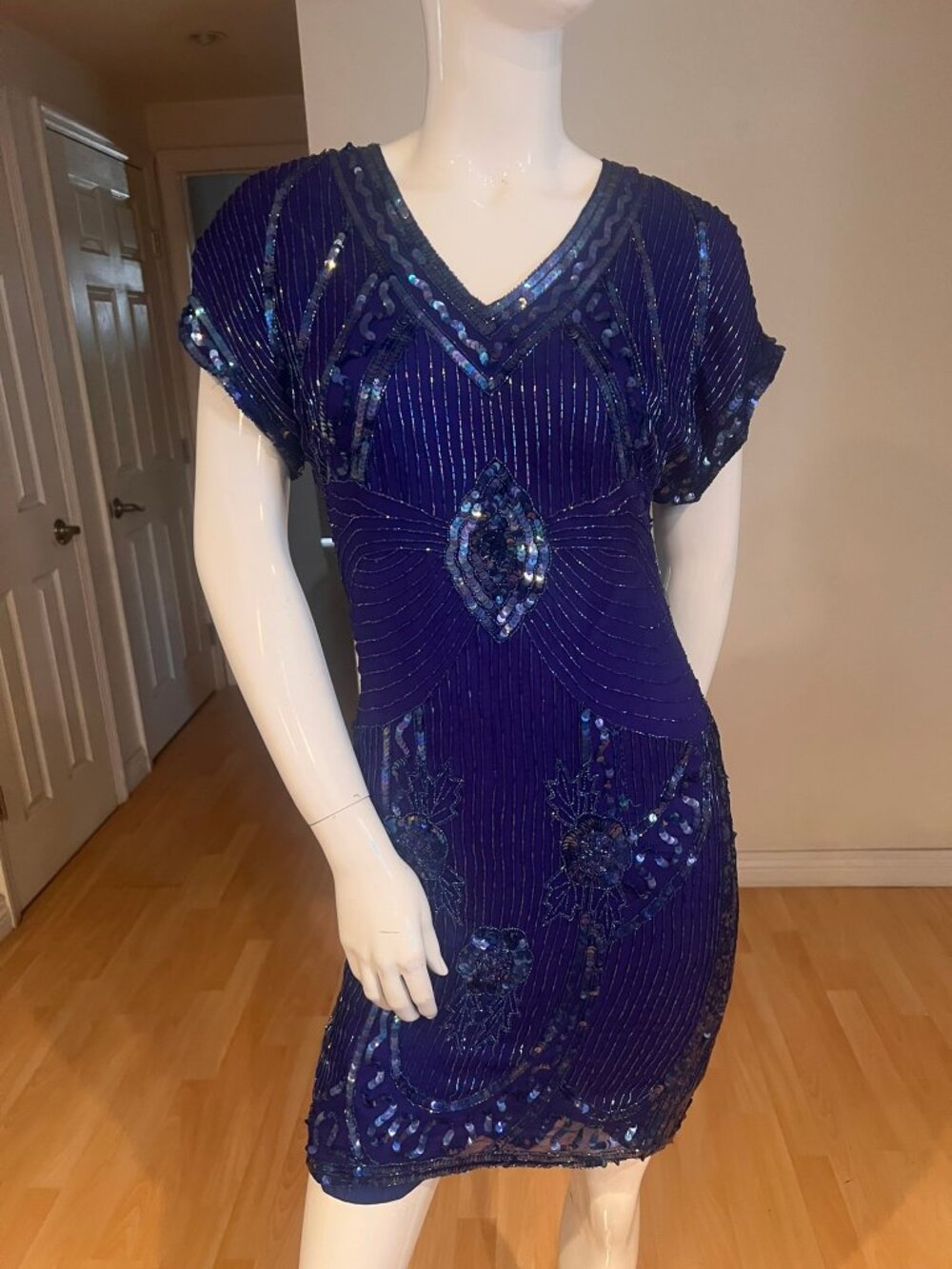 VINTAGE 80'S STENAY SILK BEADED KEYHOLE BACK EMBELLISHED DRESS SZ 10